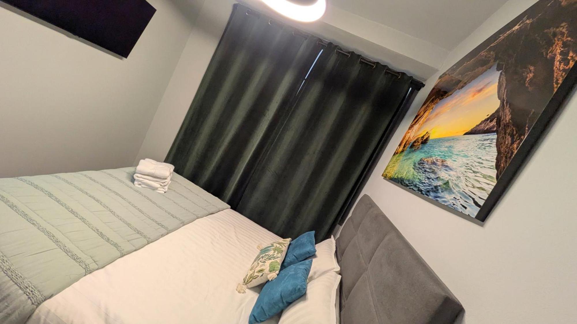 Alma De 2br With Art History & Comfort In The Heart Of The *